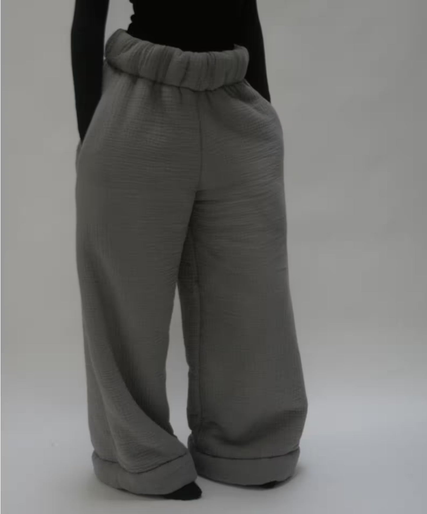 Pantaloni larghi casual da donna in stile street fashion, tinta unita