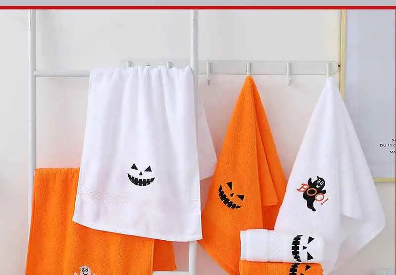 Set di 3 asciugamani in cotone ricamato per Halloween, delicati sulla pelle, morbidi, altamente assorbenti, per lavarsi il viso, per fare il bagno e per viaggiare.