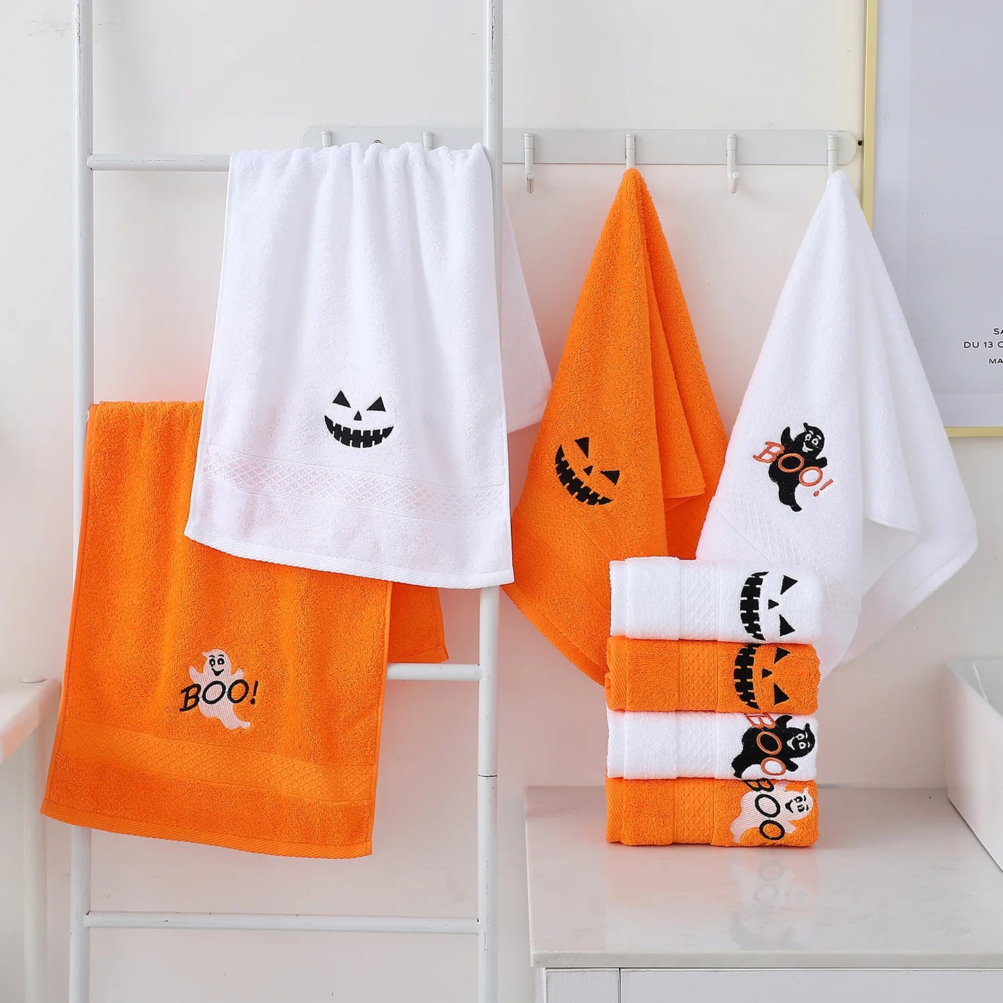 Set di 3 asciugamani in cotone ricamato per Halloween, delicati sulla pelle, morbidi, altamente assorbenti, per lavarsi il viso, per fare il bagno e per viaggiare.