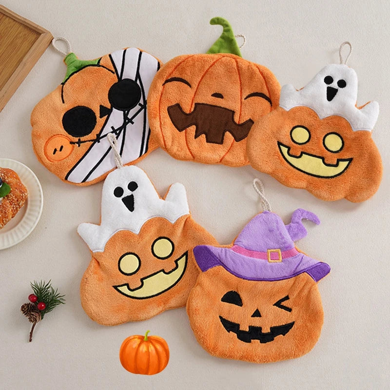 Graziosi asciugamani per Halloween 2025