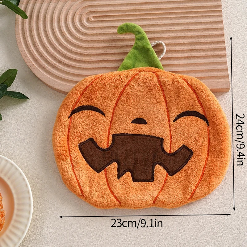 Graziosi asciugamani per Halloween 2025